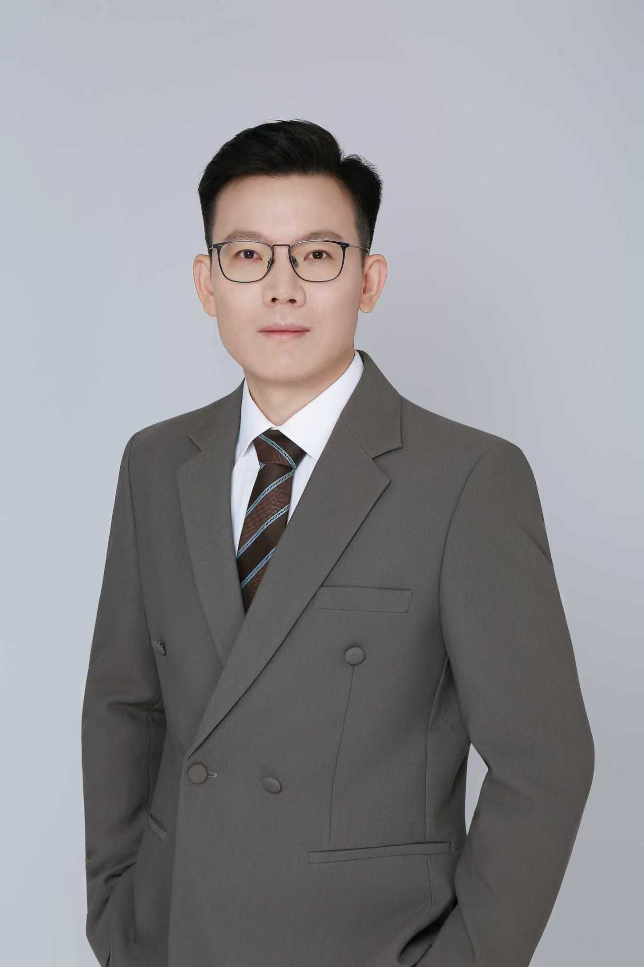 Cheng Zhang